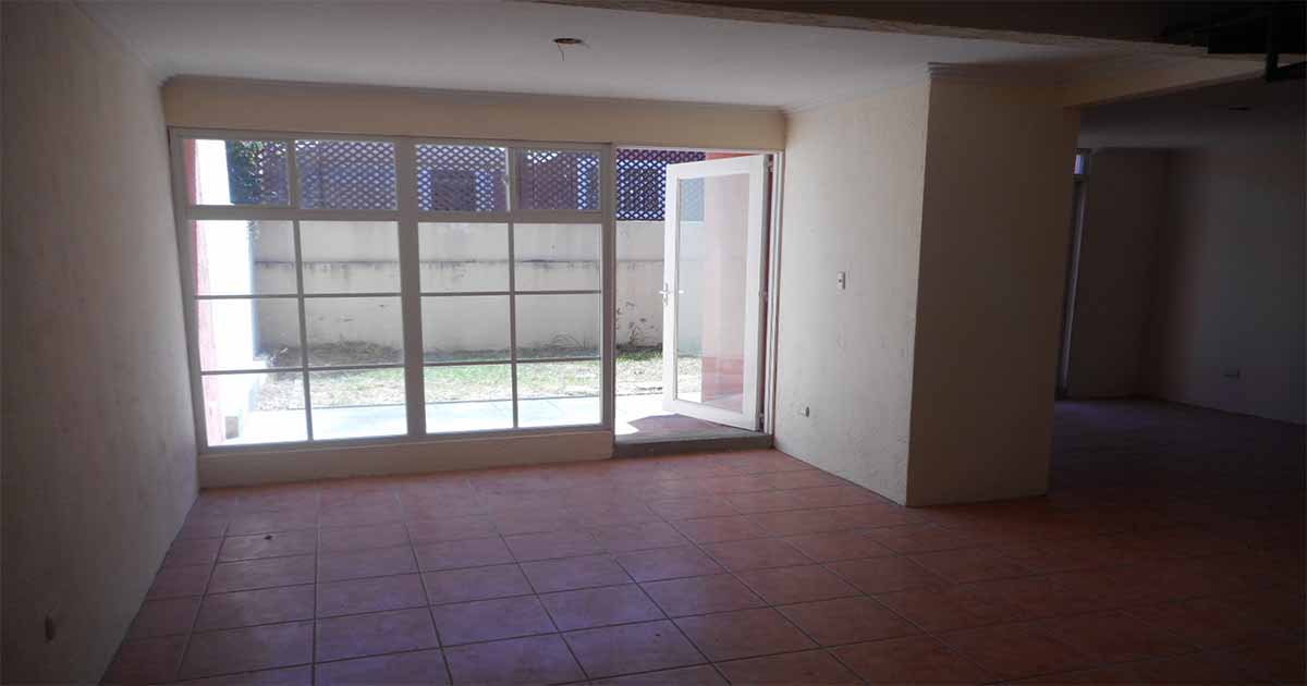 Venta de Casa o Casas, Terrenos, Propiedades, Apartamentos, Inmuebles en Guatemala, zona 11, zona 7, zona 2, zona 18, zona 16, Mixco, Carretera Al Salvador, Fraijanes, Santa Catarina Pinula, Antigua Guatemala, Villa Nueva, Villa Canales, San Miguel Petapa - Venta o Alquiler de Casas En Guatemala